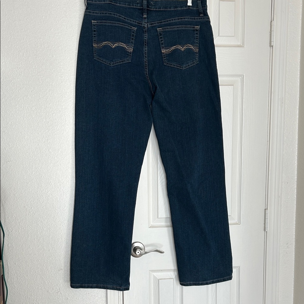 Wrangler Women's Stretch Indigo Straight-Leg Jeans
